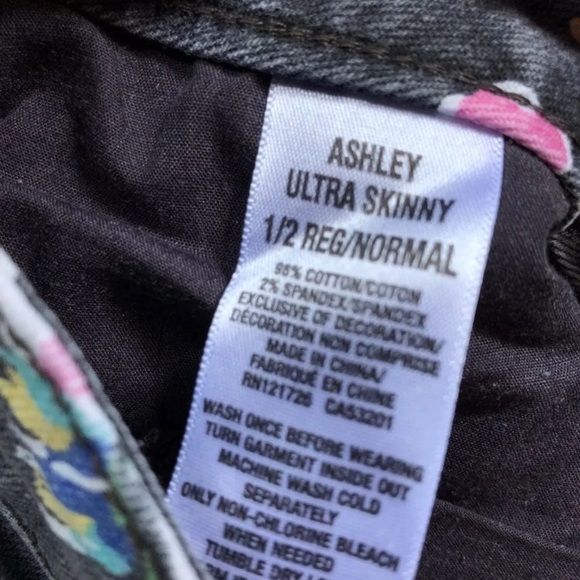 2/$15 Ultra Skinny Jeans - Picture 3 of 5